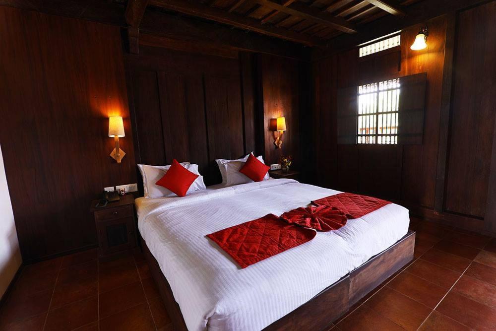 Kumarakom Heritage Resort Kottayam Dış mekan fotoğraf
