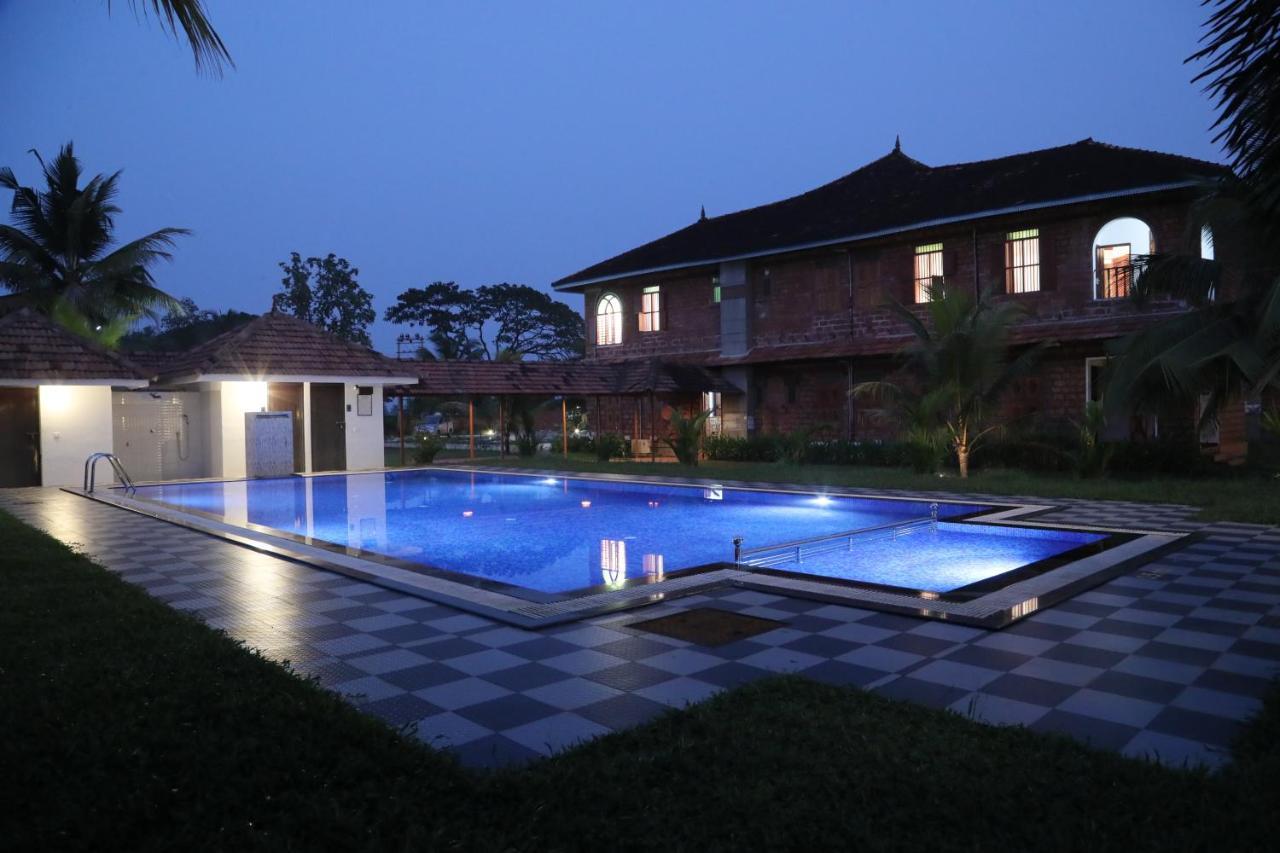 Kumarakom Heritage Resort Kottayam Dış mekan fotoğraf